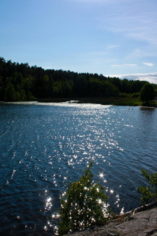 Bed&Breakfast In Nature 12 Min From City Free Bikes Stockholm Exterior photo