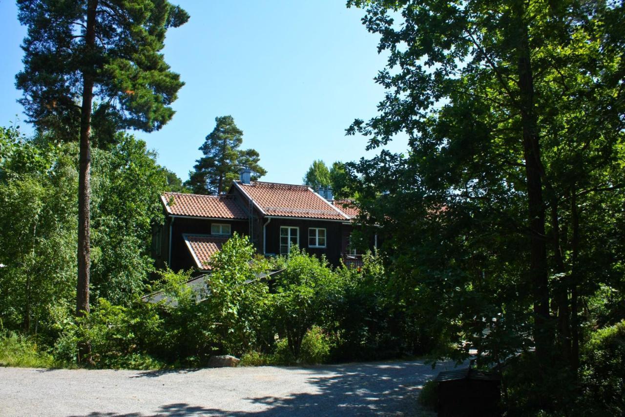 Bed&Breakfast In Nature 12 Min From City Free Bikes Stockholm Exterior photo